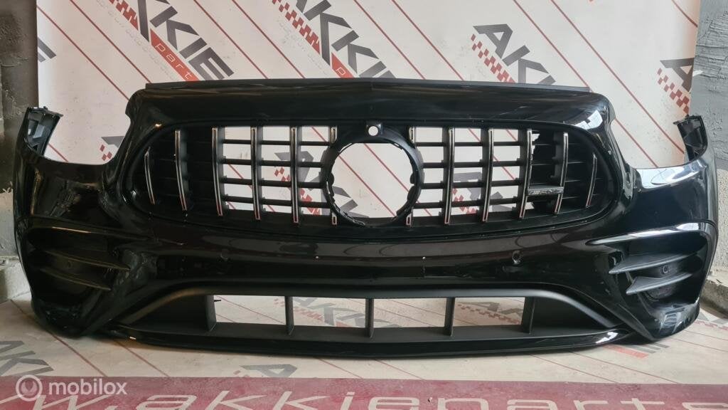 Mercedes E-klasse E53 AMG W213 S213 Voorbumper 2020 ->, Gebruikt, Voor, Ophalen of Verzenden, Bumper