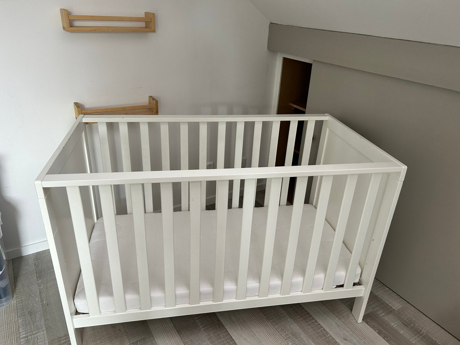 Wit ledikant met matras - opknapper, Ophalen, Gebruikt, 70 tot 85 cm, 140 tot 160 cm