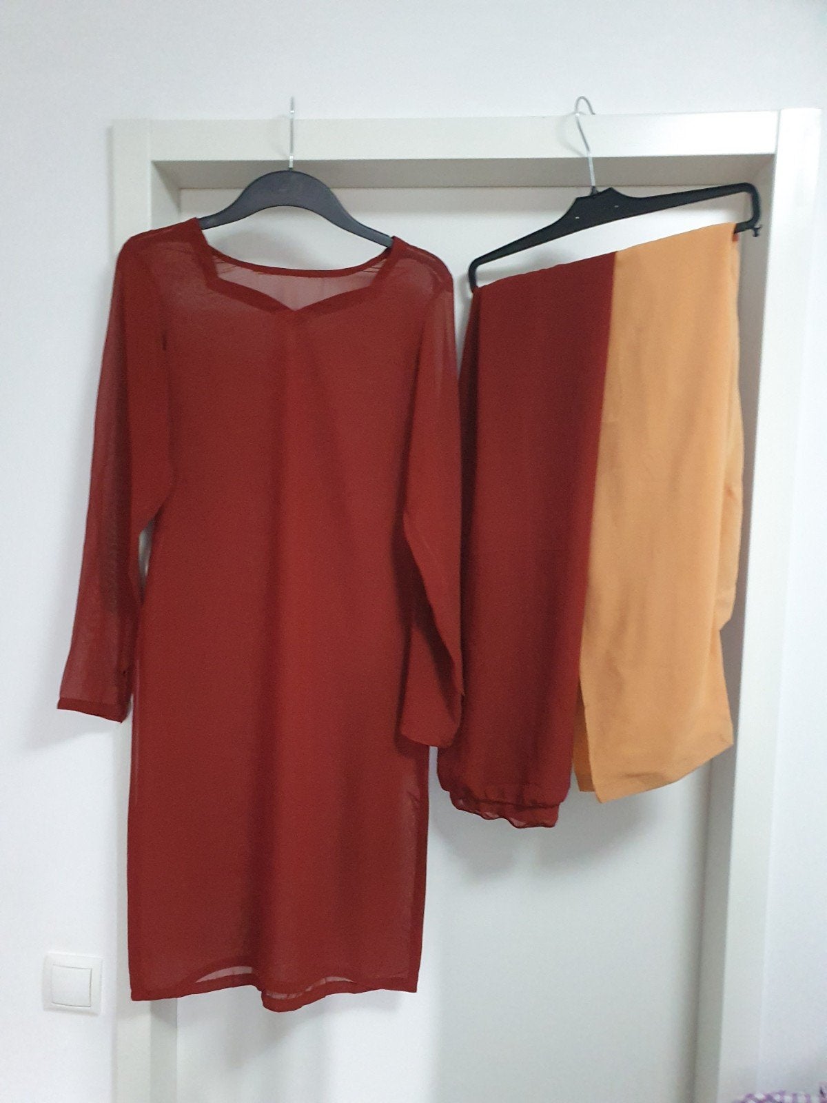 Shelwar Kameez dupetta indian Hindoestaanse- Nieuw, Maat S, Kleding | Dames, Ophalen of Verzenden, Nieuw, Maat 36 (S), Overige typen
