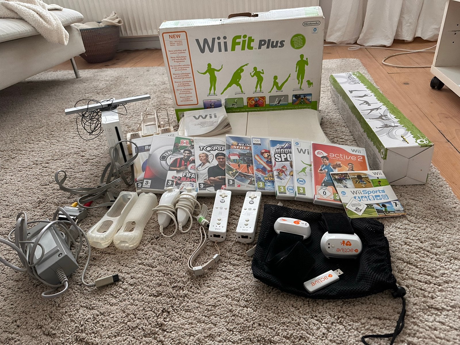 Nintendo Wii, zeer conpleet met oa games en accessoires, Spelcomputers en Games, Ophalen, Gebruikt, Met 2 controllers, Met games