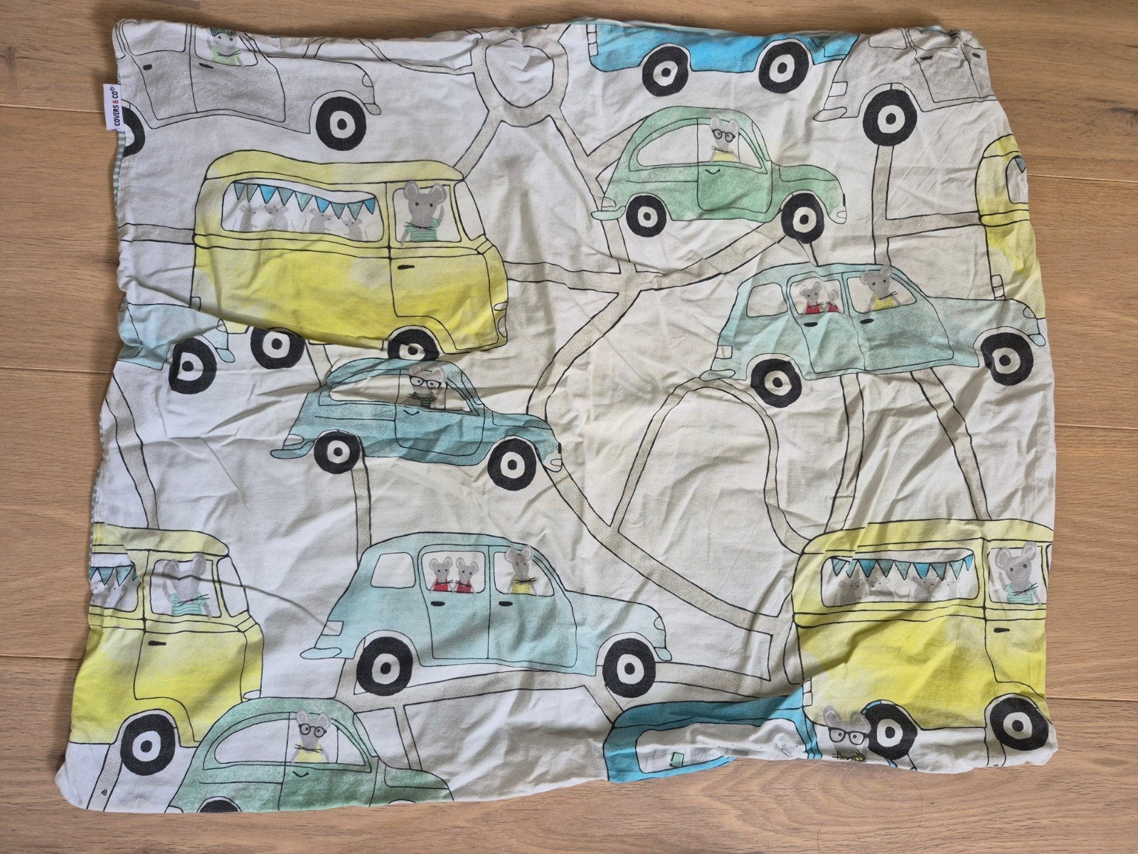 Kinderdekbedovertrek met muizen en auto's (gratis ophalen), Ophalen, Gebruikt, Dekbedovertrek, Kinderbed