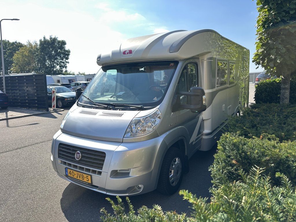 Adria Coral Silver Edition 660 SL Nieuwe bekleding + Matras, Fiat, 7 tot 8 meter, Bedrijf, Tot en met 3