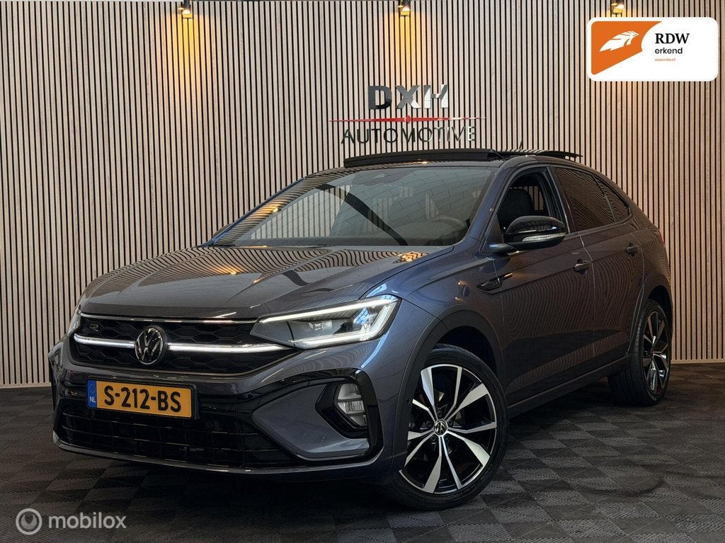 Volkswagen Taigo 1.0 TSI DSG R-Line PANO VIRTUAL ACC CARPLAY, Auto's, Volkswagen, Gebruikt, Automatische klimaatregeling, Alcantara