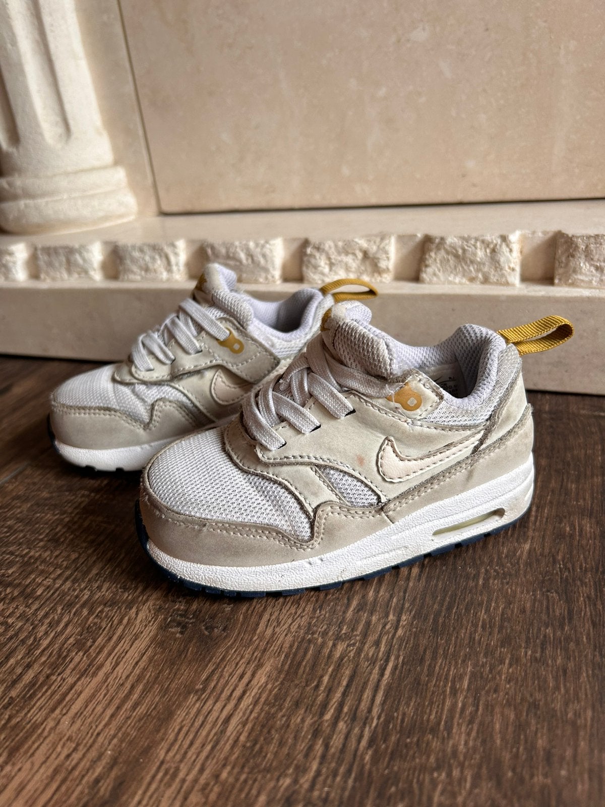 Nike air Max 1 TD EasyOn “Bronzine” maat 22, Ophalen of Verzenden, Zo goed als nieuw, Jongen of Meisje, Sportschoenen
