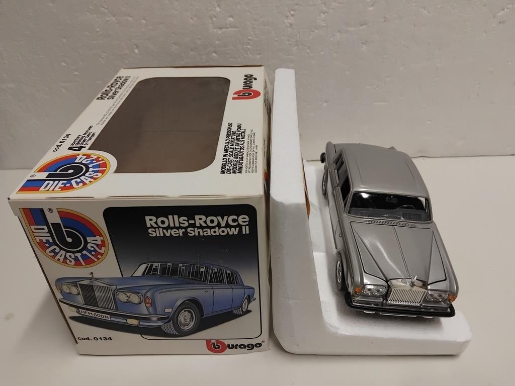 Bburago 1/24 Rolls Royce Silver Shadow II new old stock 1979, Ophalen of Verzenden, Zo goed als nieuw, Auto, Bburago