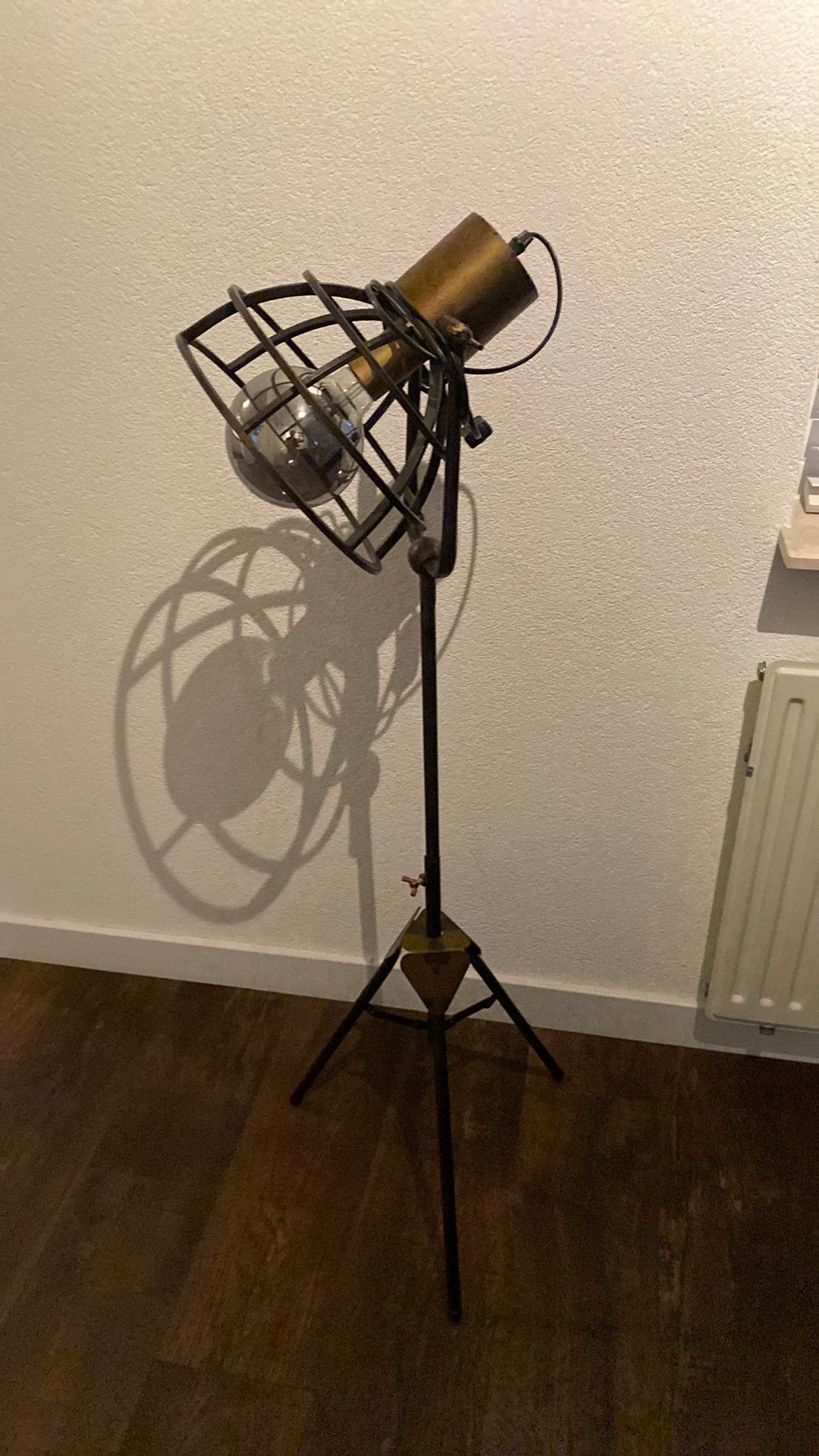 Industriële Vloerlamp met Roosterkap, Ophalen, Gebruikt, Metaal, 100 tot 150 cm