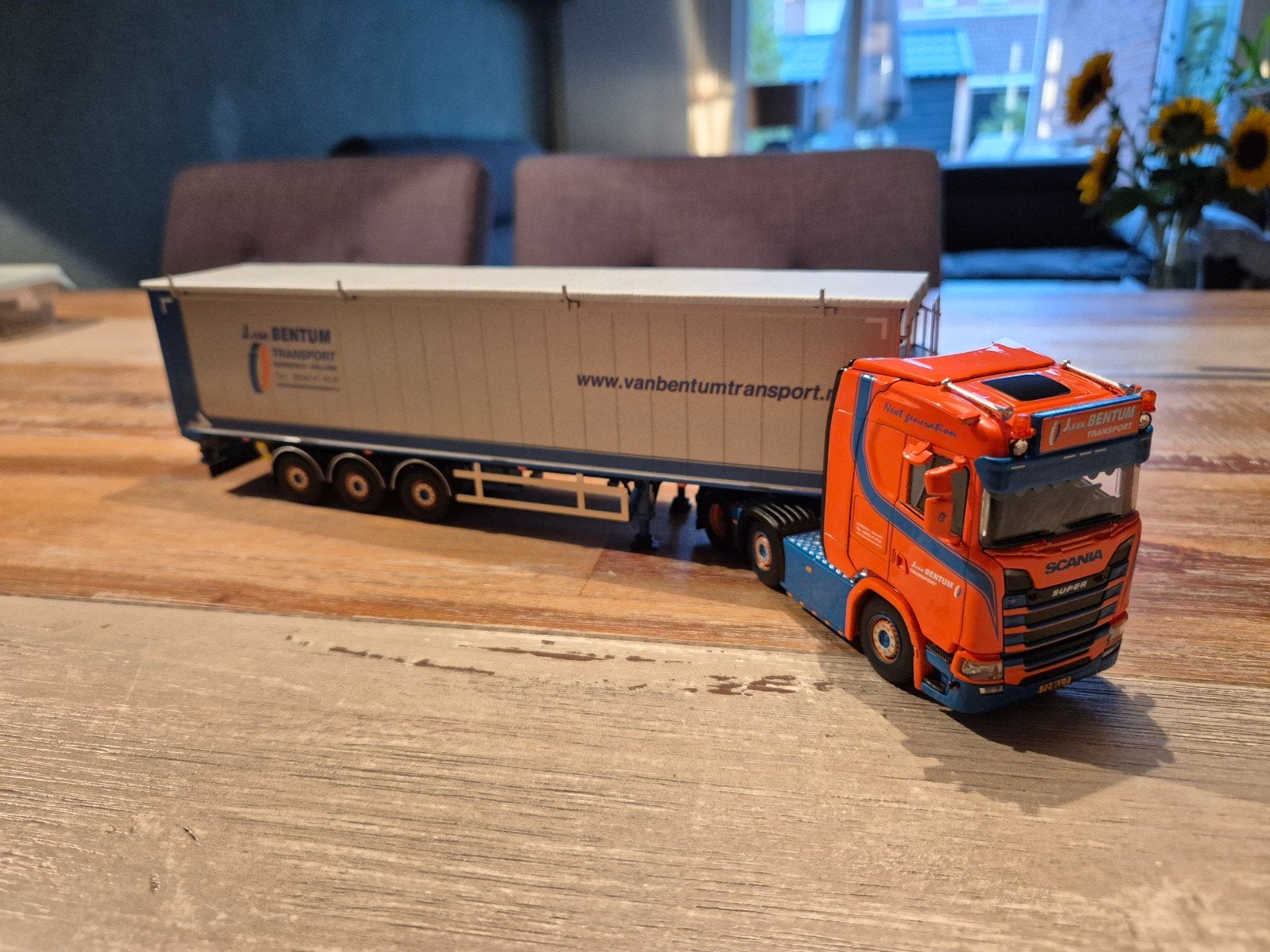 J. van Bentum Transport Scania 6x2 met 3 as trailer Wsi, Hobby en Vrije tijd, Ophalen of Verzenden, Nieuw, Bus of Vrachtwagen