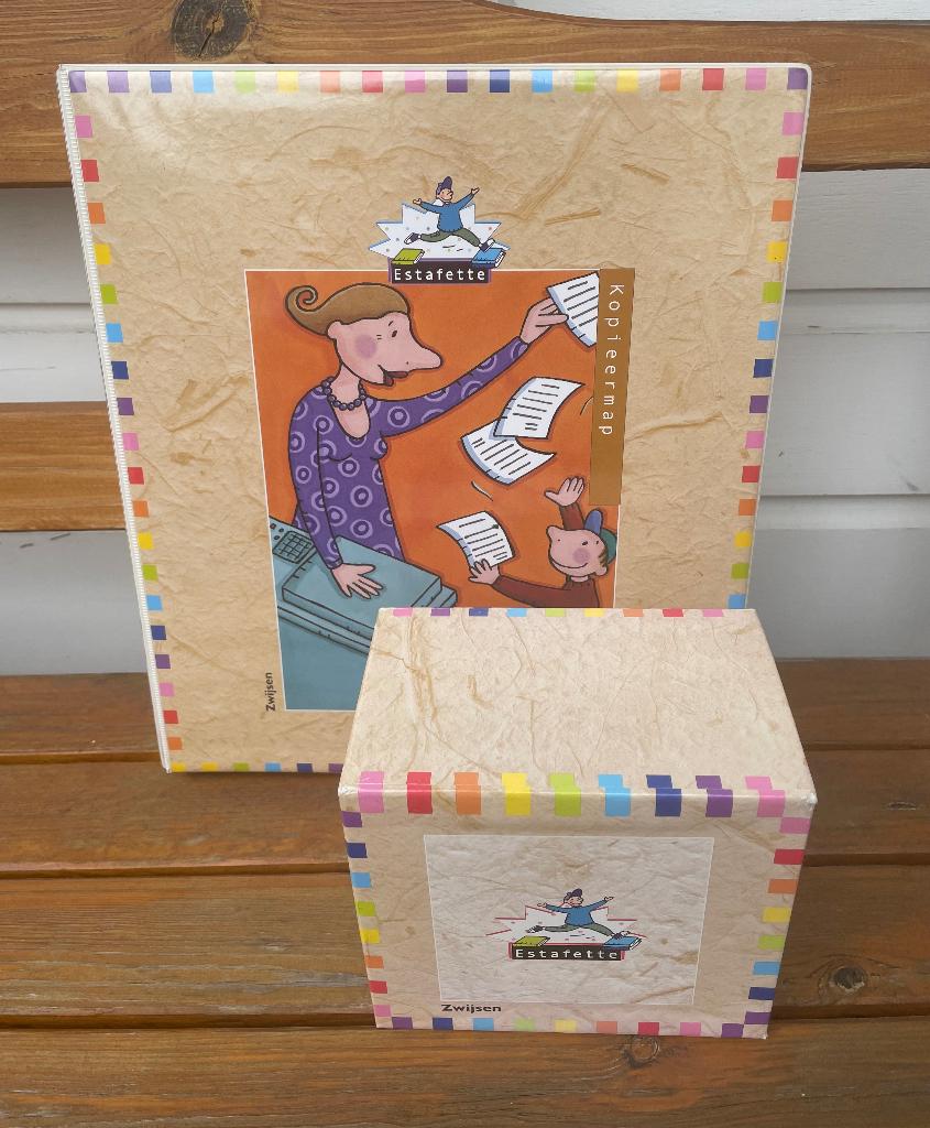 Zwijsen Estafette kopieermap + cd box | lezen lesmateriaal, Ophalen of Verzenden, Overige niveaus
