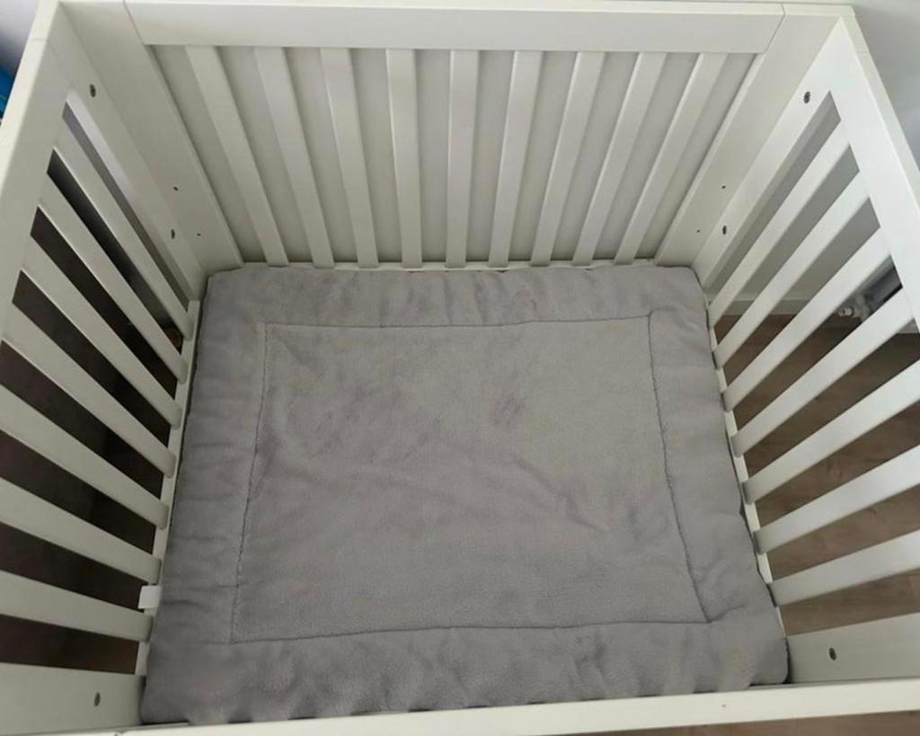 Boxkleed van Petit Amelie, met verschillende zijden, Kinderen en Baby's, Babywiegjes en Ledikanten, Ophalen of Verzenden, Zo goed als nieuw