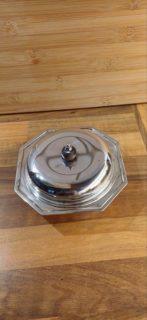 Zilverkleurige botervloot met deksel, Antiek en Kunst, Ophalen of Verzenden, Zilver