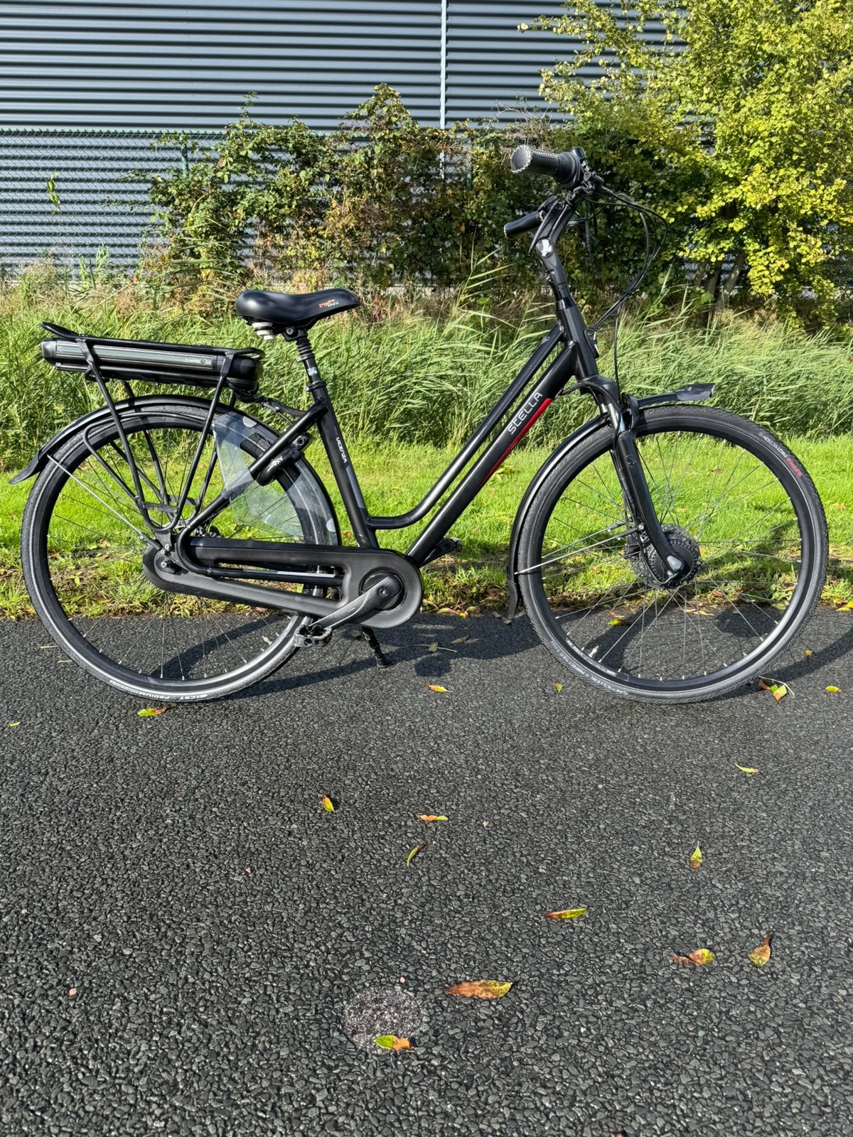 Stella vicenza Elektrische fiets kilometerstand 191km, Fietsen en Brommers, (Extra) lage instap, 47 tot 50 cm, Zo goed als nieuw