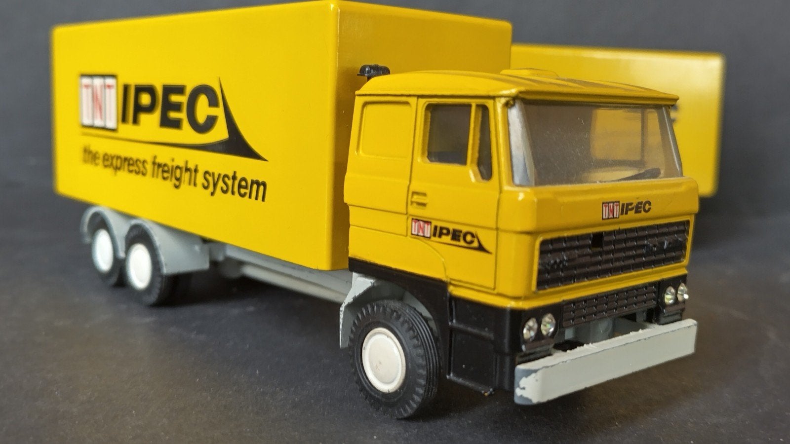 Daf 3300 TNT Ipec Combi 1:50 Lion Car Pol, Verzenden, ., Zo goed als nieuw, Lion