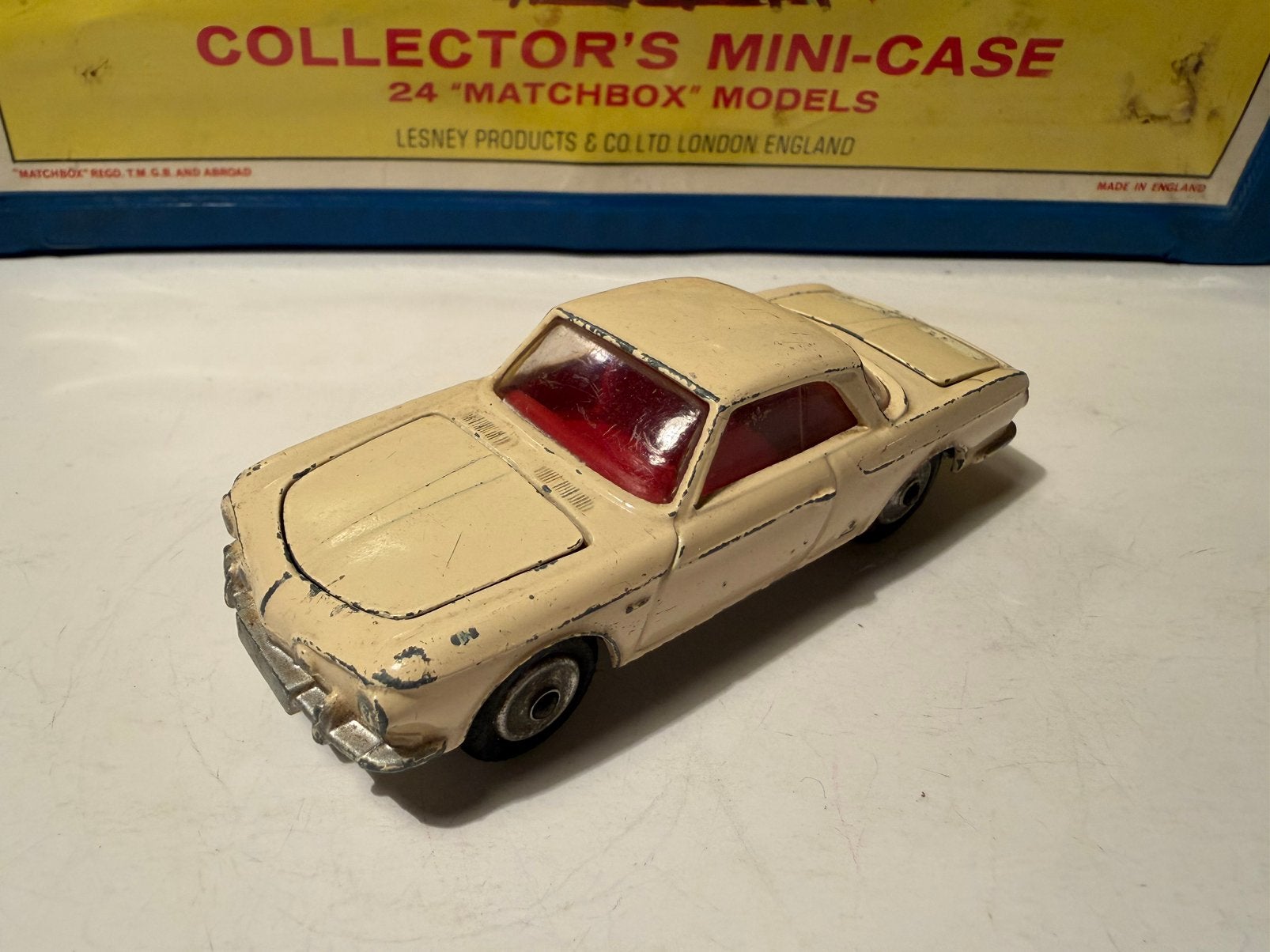 Corgi Toys Nr.239 Volkswagen 1500 Karmann Ghia, Hobby en Vrije tijd, Ophalen of Verzenden, Gebruikt, Auto, Corgi