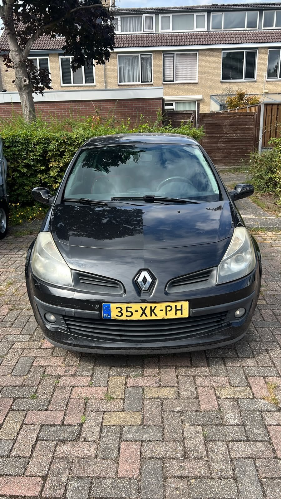 Renault Clio 1.4 16V 72KW 3-DRS E4 2007 Zwart, Auto's, Renault, Voorwielaandrijving, 4 cilinders, 1200 kg, Handgeschakeld