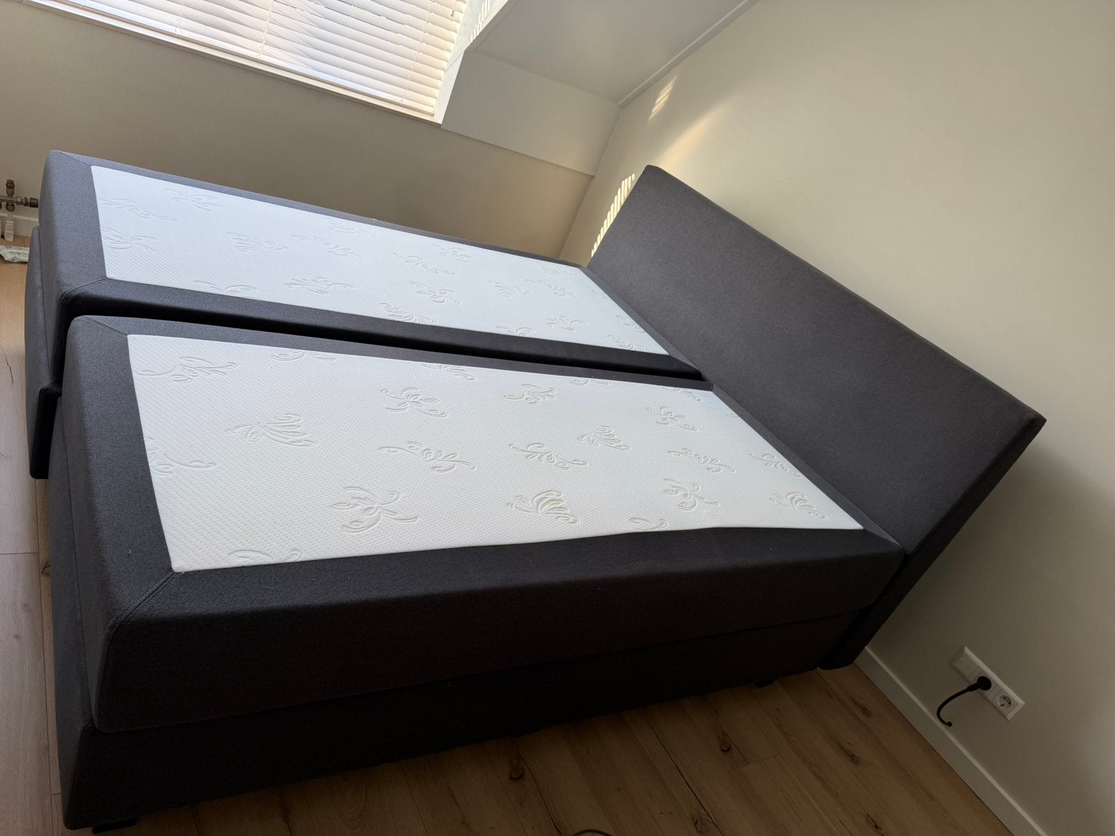 Boxspring swiss sense 180x200, Ophalen, Gebruikt, Tweepersoons, 180 cm