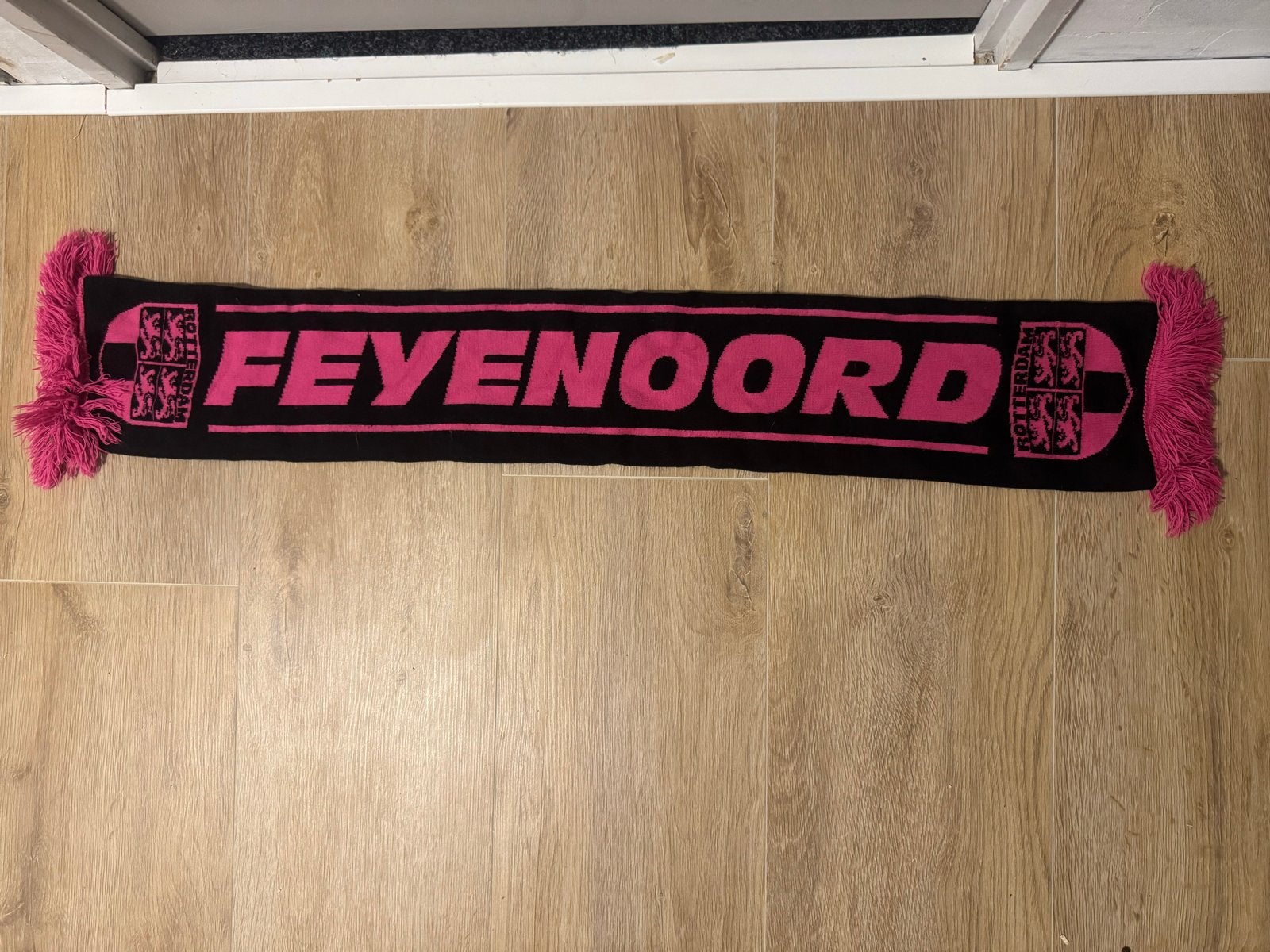Feyenoord Sjaal Zwart Roze - Uniek Fanitem, Ophalen of Verzenden, Zo goed als nieuw