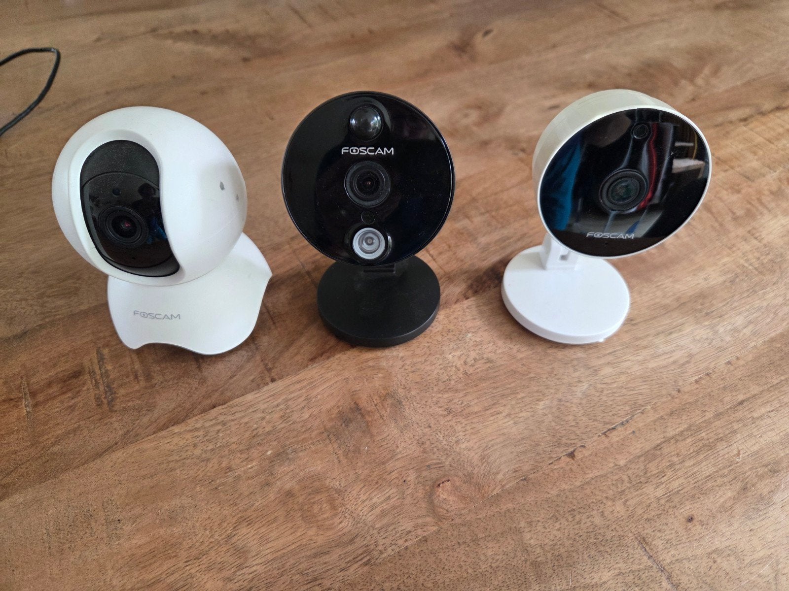 Foscam IP binnencamera's - 3 stuks, Ophalen of Verzenden, Gebruikt, Binnencamera