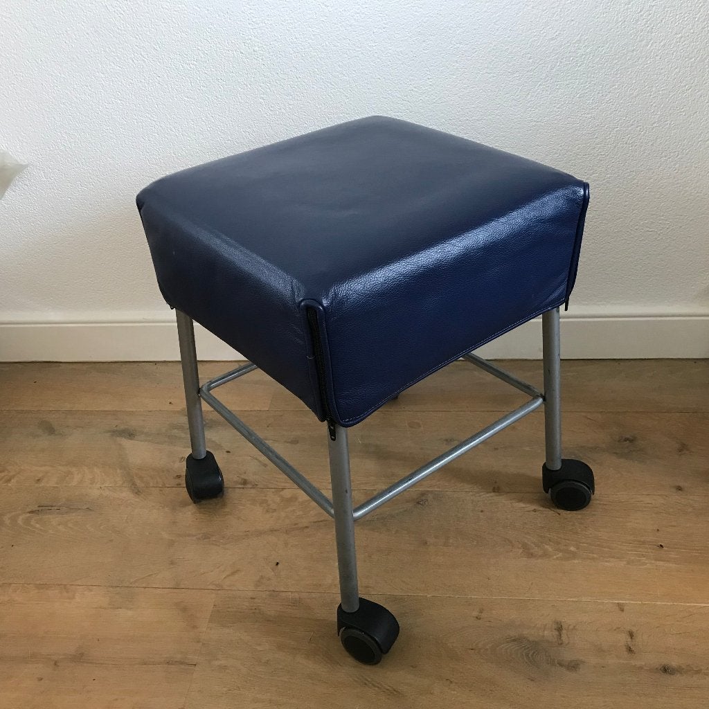 2 Montis Samba design stoel kruk voetenbank blauw leer, Gebruikt, Leer, Ophalen of Verzenden, Nvt