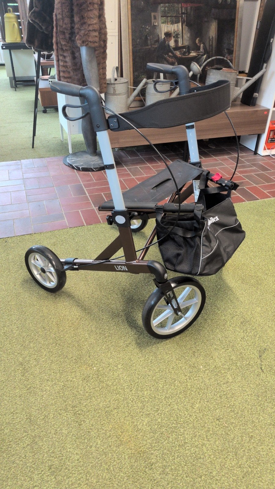 Mobilex Lion Outdoor Rollator – Medium – 2025 – 200 kg, Lichtgewicht, Mobilex, Ophalen of Verzenden, Nvt