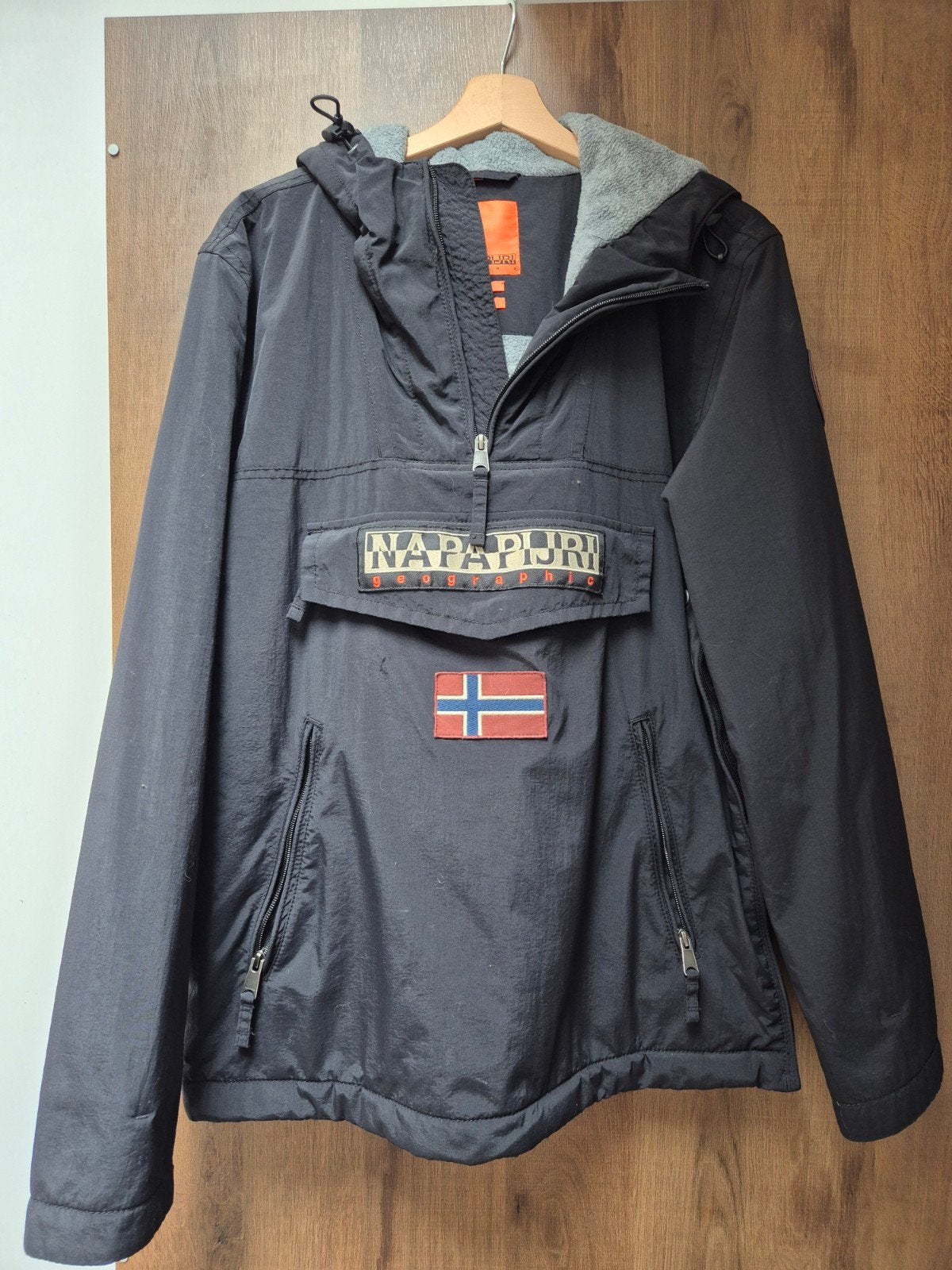 Napapijri Anorak Jas Zwart Maat S, Zwart, Ophalen of Verzenden, Napapijri, Gedragen