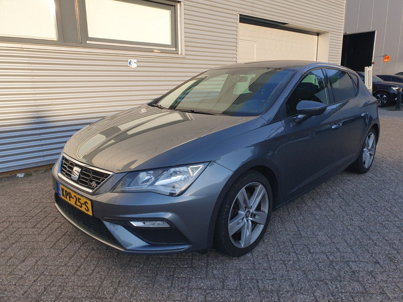 Seat Leon 2.0 TDI 184PK Dsg-6 2017 Grijs, Auto's, Seat, Euro 6, 4 cilinders, 1290 kg, Leon