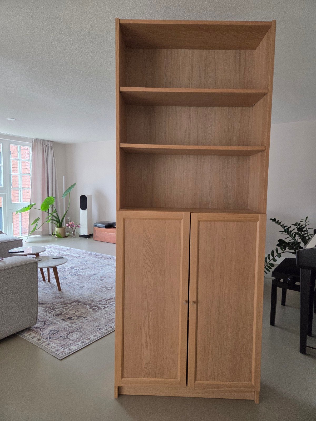 Ikea Billy boekenkast eiken met twee Oxberg deuren (80x28x20, Huis en Inrichting, Overige materialen, 200 cm of meer, 25 tot 50 cm