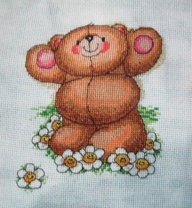 Borduurpatroon  Beer met bloemen  nr 5514, Verzenden, Nieuw, Handborduren, Patroon