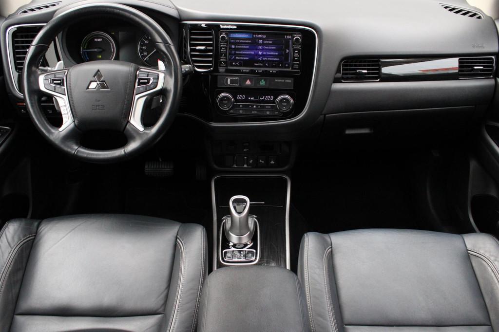 Mitsubishi Outlander 2.0 PHEV Prestige+ OPENDAK I 360 CAM I, 1998 cc, 4 cilinders, Wit, Bedrijf