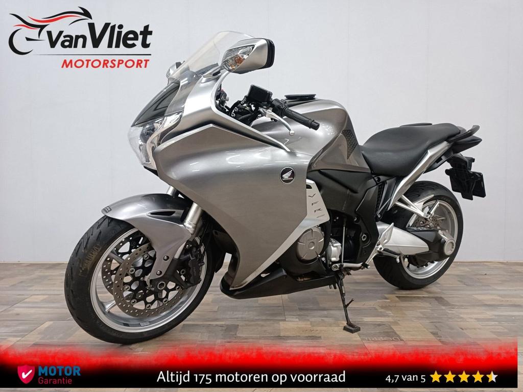 Leuke Honda VFR 1200 F bj 2010 Koopje.!, Motoren, Motoren | Honda, HONDA, 4 cilinders, Motorrijbewijs A, Onbekend