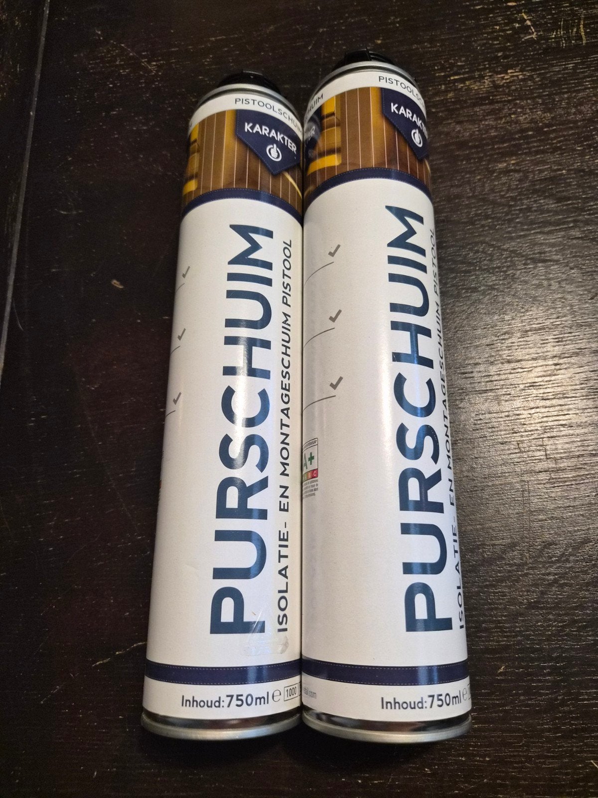 2 nieuwe bussen Karakter purschuim voor pistool, Doe-het-zelf en Verbouw, Isolatie en Afdichting, Ophalen of Verzenden, Nieuw