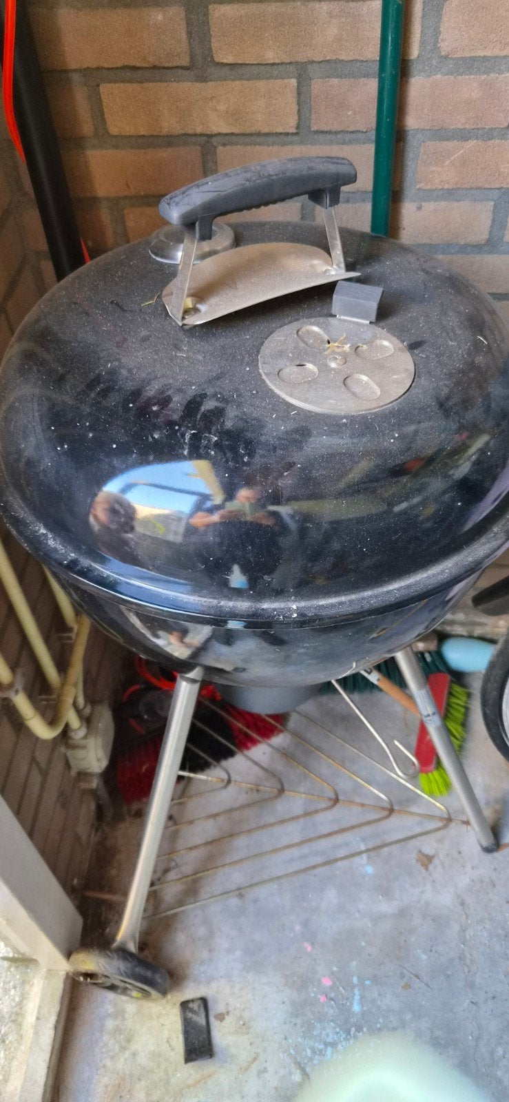 Intratuin Houtskool Barbecue - Weinig Gebruikt, Tuin en Terras, Ophalen, Zo goed als nieuw, Intratuin