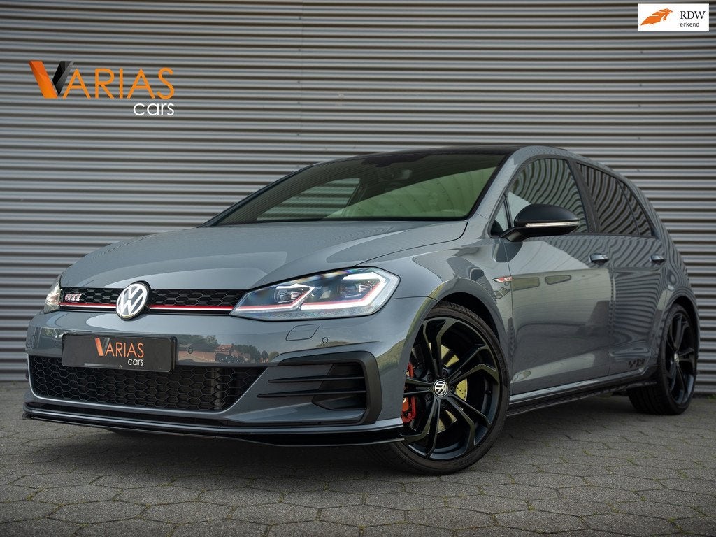 Volkswagen Golf 2.0 TSI GTI TCR Pano DCC Akra Leer Org. lak!, 1330 kg, 15 km/l, Gebruikt, 4 cilinders