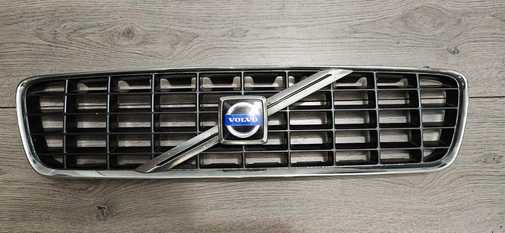 Grill voor Volvo S60 - 9151881 en 9190740., Ophalen, Gebruikt, Voor, Volvo