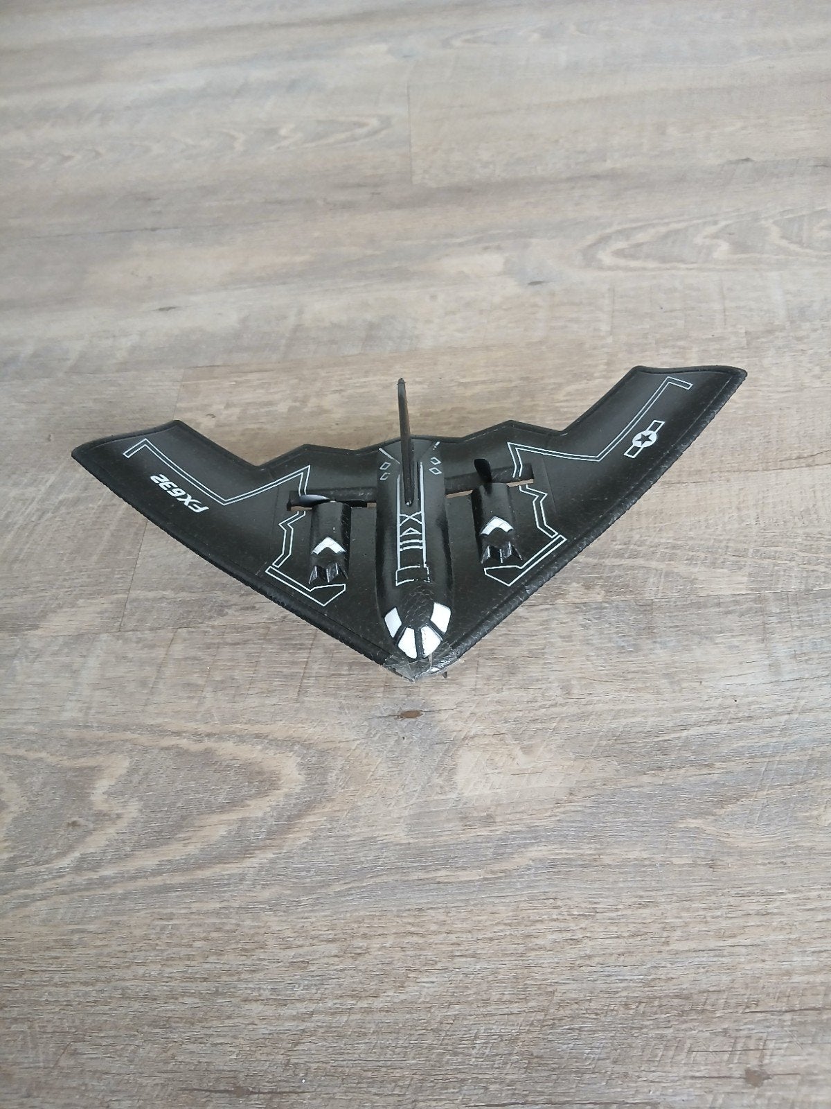 RC Vliegtuig FX632 B2 Stealth Bomber met afstandsbediening, Hobby en Vrije tijd, Modelbouw | Radiografisch | Vliegtuigen, Ophalen
