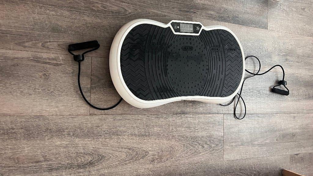 Crivit vibration board, Sport en Fitness, Fitnessapparatuur, Benen, Gebruikt, Trilplaat, Ophalen of Verzenden