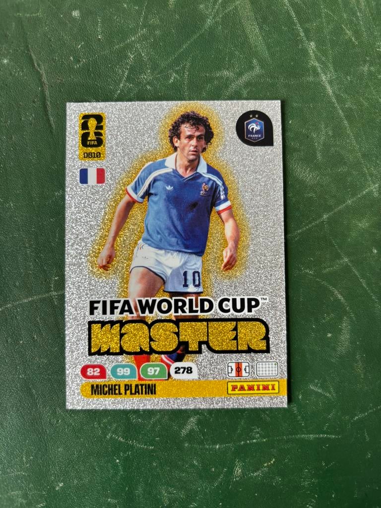 Panini Adrenalyn Master Card Michel Platini WK 2026, Verzamelen, Sportartikelen en Voetbal, Ophalen of Verzenden, Nieuw