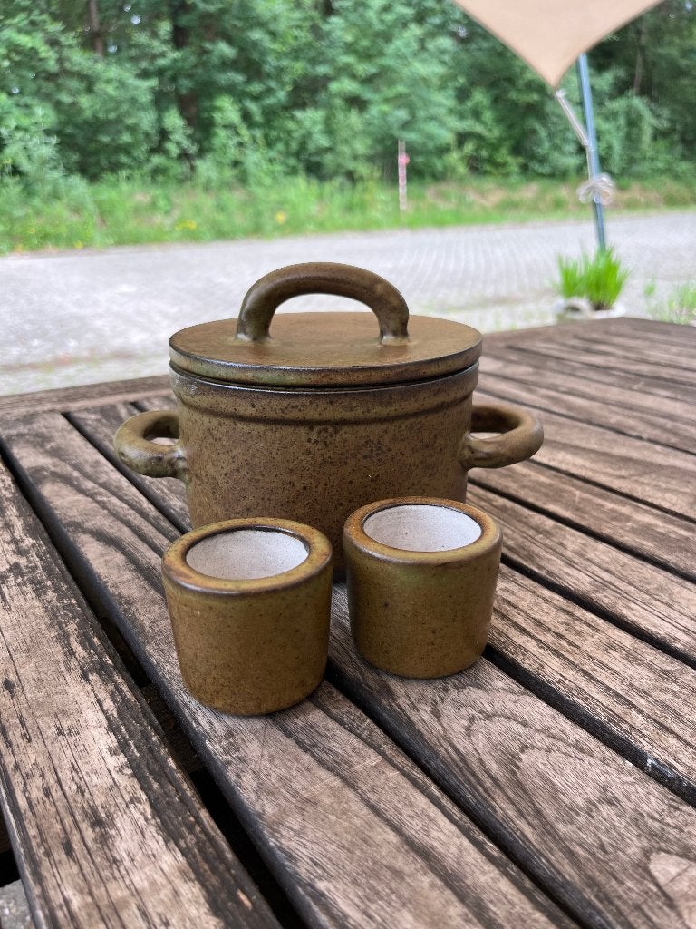 Lucie Q. Bakker | dekschaaltje en 2 eierdopjes, Verzamelen, Retro, Huis en Inrichting, Ophalen of Verzenden
