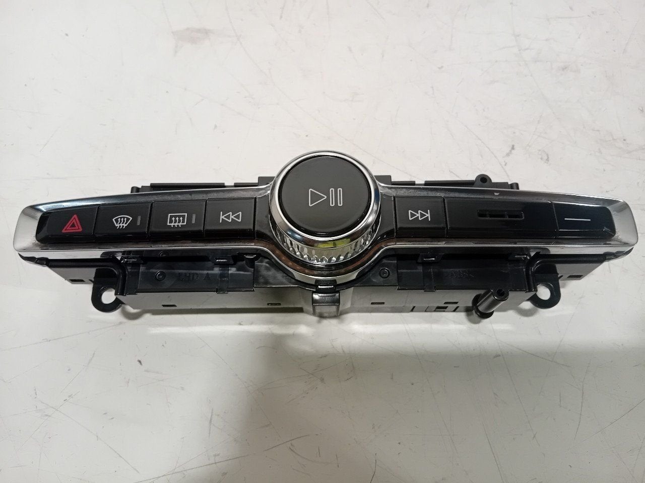 Radio bediening Volvo V60, Auto diversen, Ophalen of Verzenden, Van der Ven Autorecycling B.V., Onderdelen@venauto.nl, Ettenseweg 76, 4706 PB Roosendaal, The Netherlands