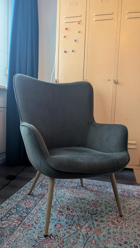 Groene corduroy stoel met houtlook aluminium poten, Ophalen, Overige kleuren, Zo goed als nieuw, Stof