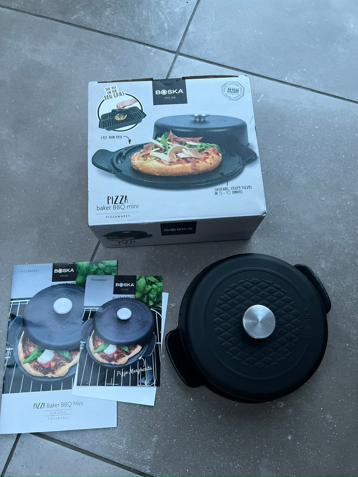BOSKA PIZZA BAKER BBQ MINI NIEUW IN DOOS GIETIJZER PAN, Ophalen of Verzenden, Nieuw