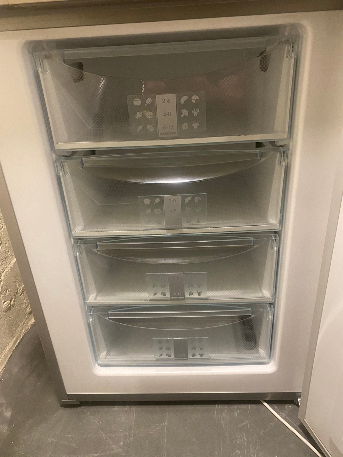 mooie  Liebherr vrieskast. met 4 lades, Ophalen, Zo goed als nieuw, Minder dan 60 cm, Minder dan 85 cm