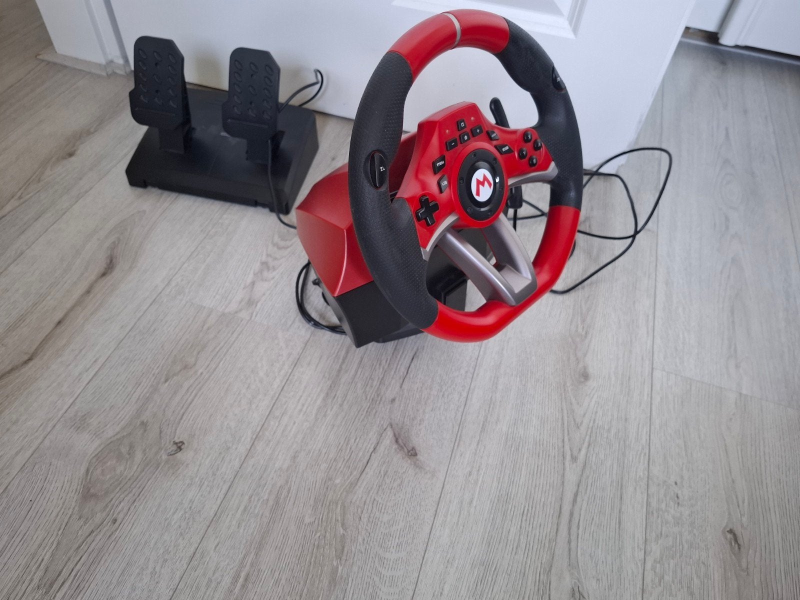 Hori Mario Kart Racestuur met Pedalen voor Nintendo Switch, Ophalen, Racestuur, Nintendo, Zo goed als nieuw