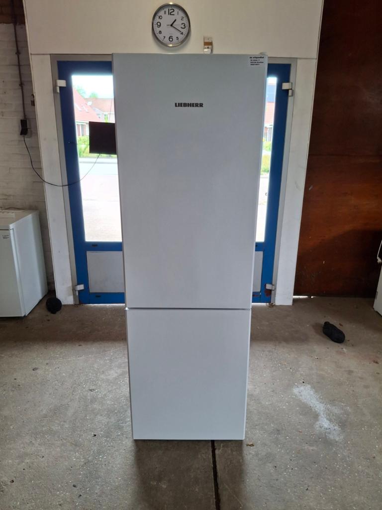 Liebherr Koel-vriescombinatie - Zo goed als nieuw, 200 liter of meer, 60 cm of meer, Met aparte vriezer, Zo goed als nieuw