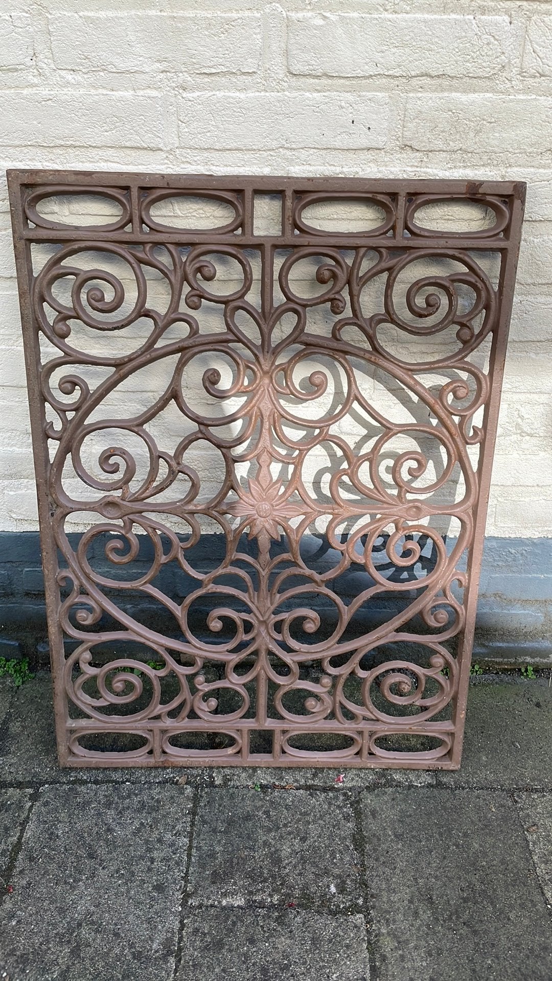 Sierlijk gietijzeren decoratief deurmat decoratie vintage, Tuin en Terras, Ophalen of Verzenden, Zo goed als nieuw, Gietijzer