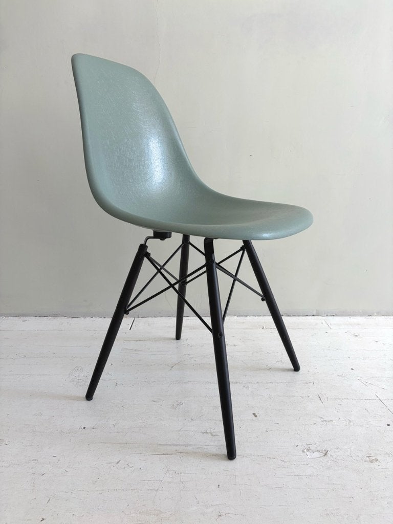 Vitra Eames Fiberglass Chair DSW, groen, Ophalen, Scandinavian design, Eén, Overige kleuren