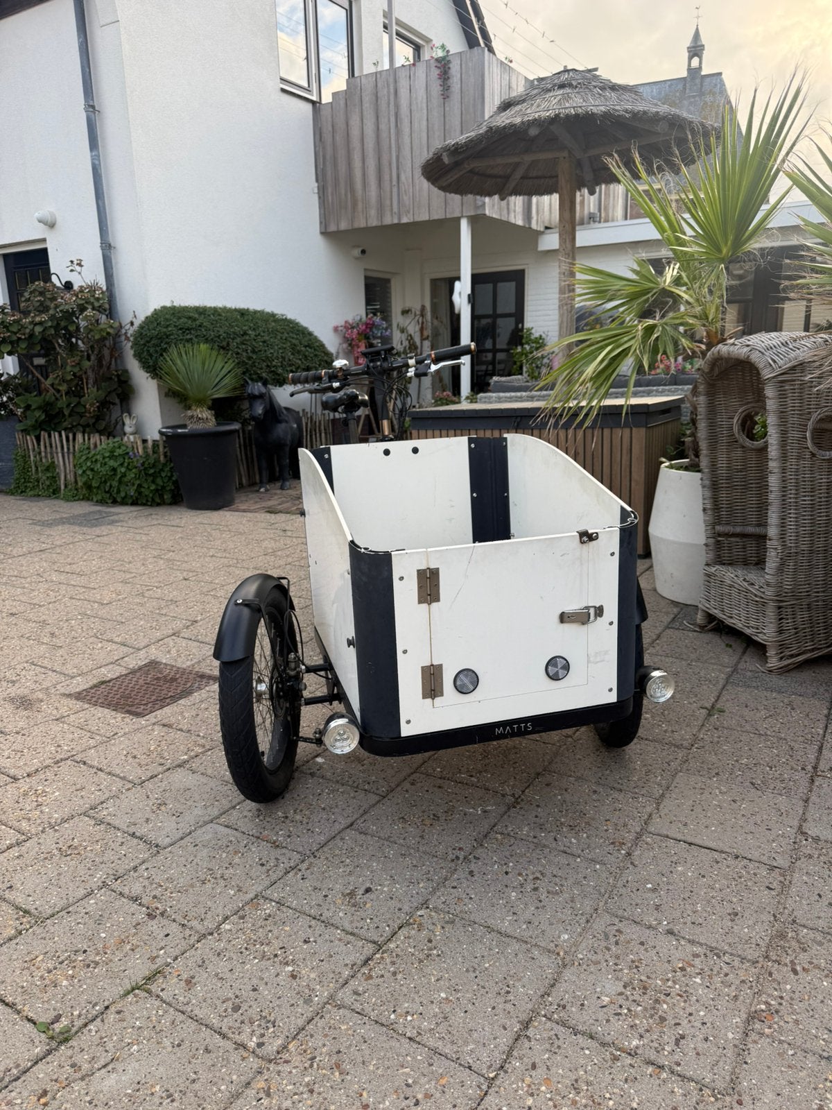 Matts bak fiets, Gebruikt, Elektrisch, 2 kinderen, Schijfrem