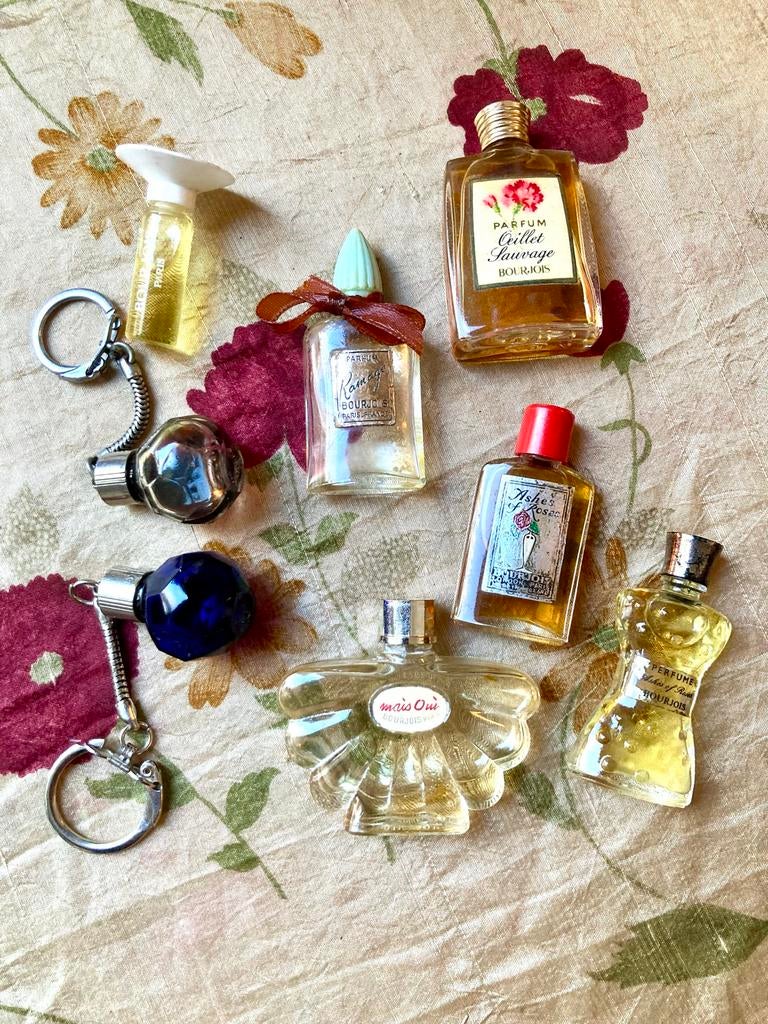 ‼️Zeldzame vintage BOURJOIS miniaturen collectie, ook los, Ophalen of Verzenden, Gebruikt, Miniatuur, Gevuld
