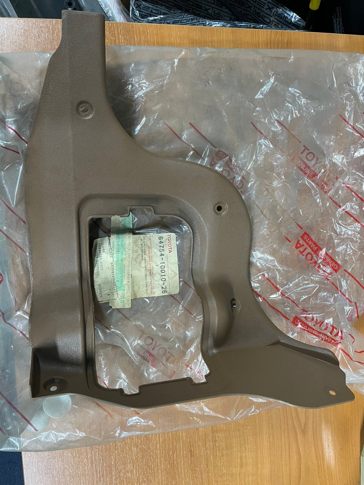 Toyota starlet kp6 mk3 plastic kap kofferbak 64754-10010-26, Ophalen of Verzenden