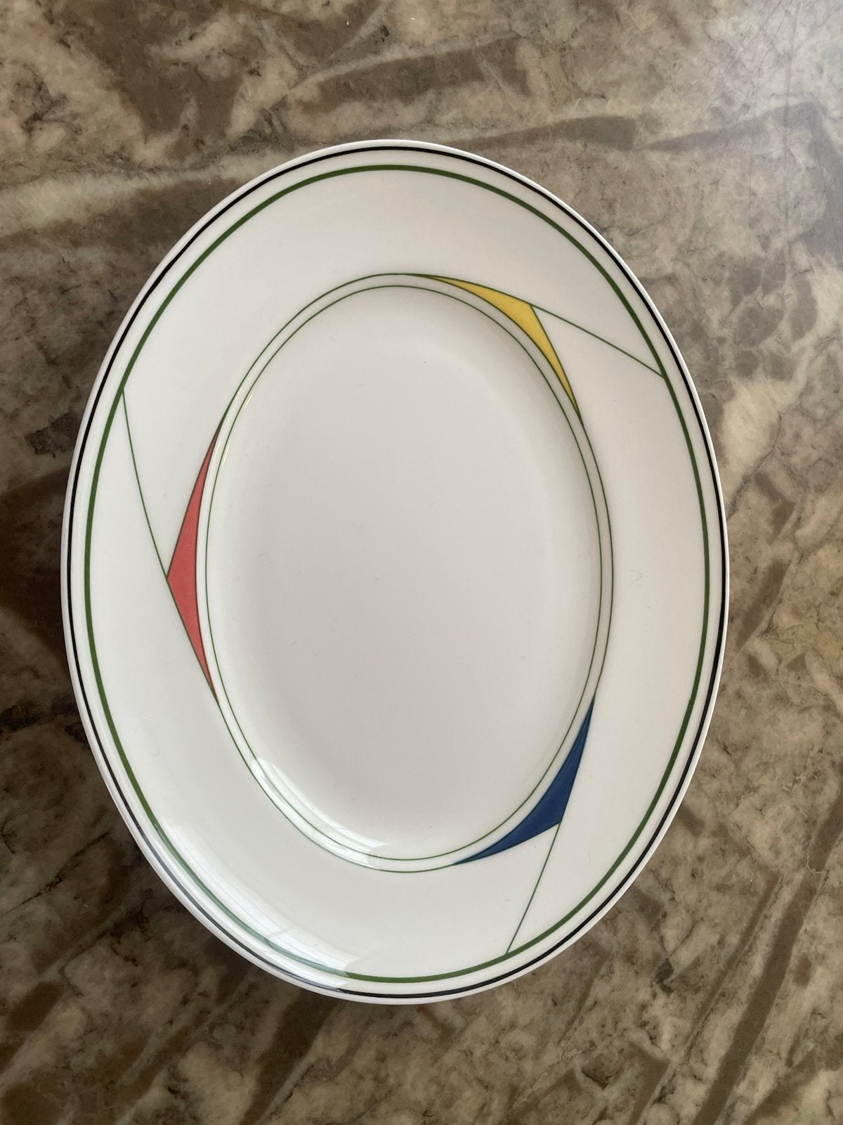 Villeroy & Boch trio - Bone China, Villeroy & Boch, Ophalen of Verzenden, Zo goed als nieuw, Bord(en)