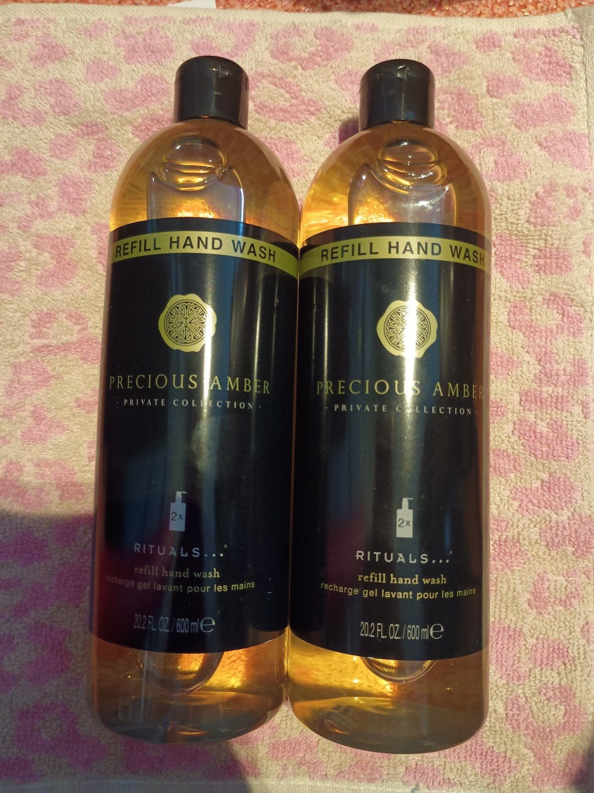 Rituals Precious Amber Handzeep Navulling 2x 600ml, Sieraden, Tassen en Uiterlijk, Uiterlijk | Lichaamsverzorging, Ophalen of Verzenden